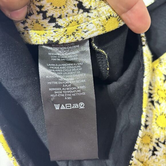 Maeve Anthropologie Button Side Top Floral  Size Medium Summer Spring Casual - Picture 6 of 7